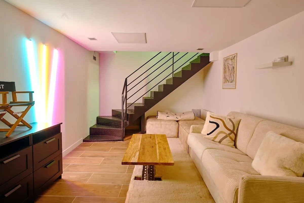 Loods Cinema - Florian Apartman Párizs Franciaország